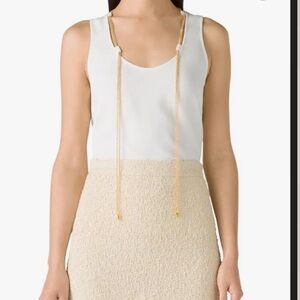 St.John Chain-Necklace Satin Crepe
Sleeveless Top